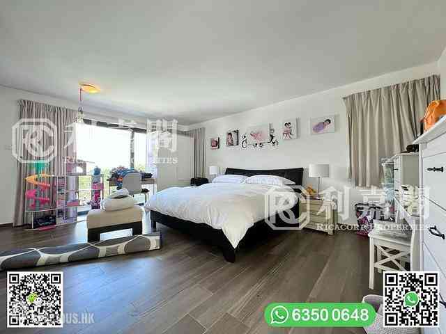 Clear Water Bay - Tai Hang Hau 19