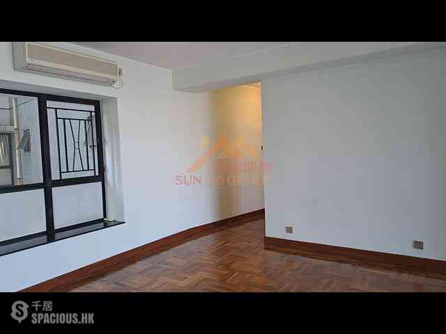 Mid Levels Central - The Grand Panorama Block 3 27