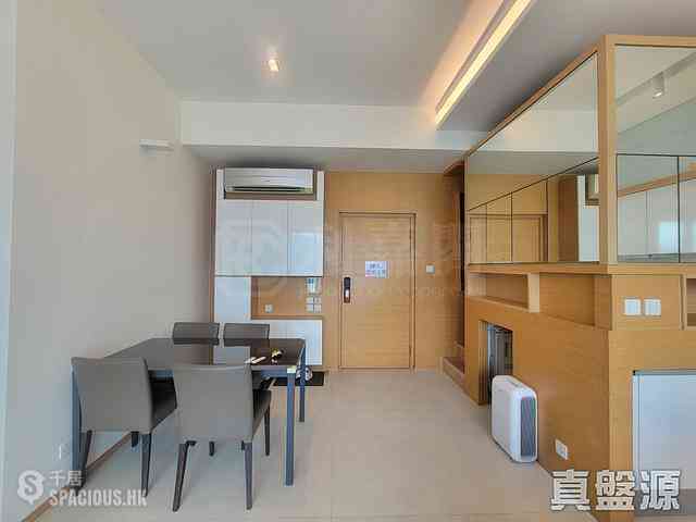 West Kowloon - The Arch Sky Tower (Block 1) 04