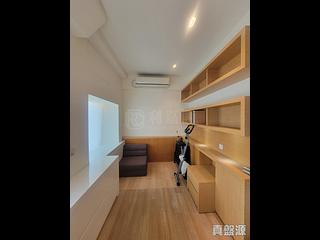 West Kowloon - The Arch Sky Tower (Block 1) 07
