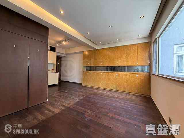 Happy Valley - Shan Kwong Towers Block 2 01