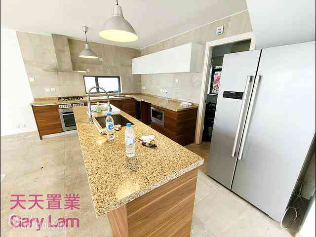 Clear Water Bay - Tai Hang Hau 05