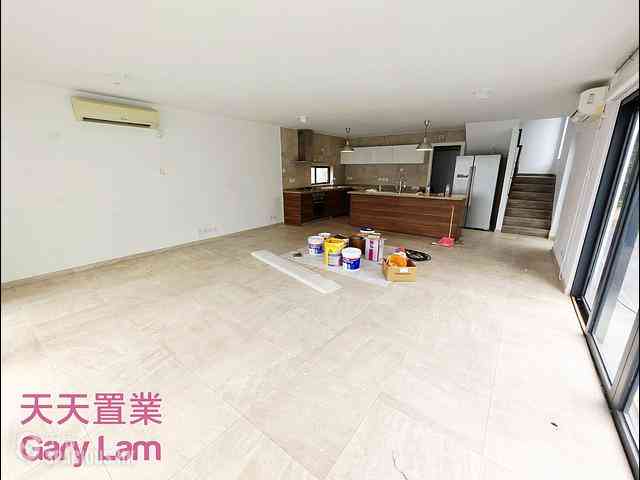 Clear Water Bay - Tai Hang Hau 07