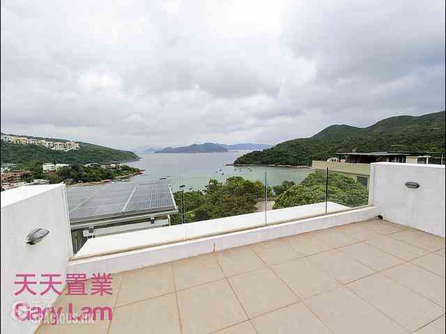 Clear Water Bay - Tai Hang Hau 16