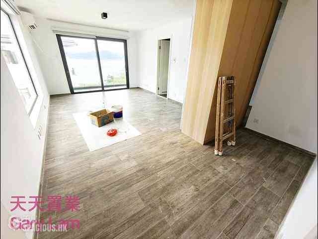 Clear Water Bay - Tai Hang Hau 22