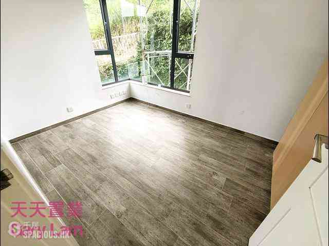 Clear Water Bay - Tai Hang Hau 27