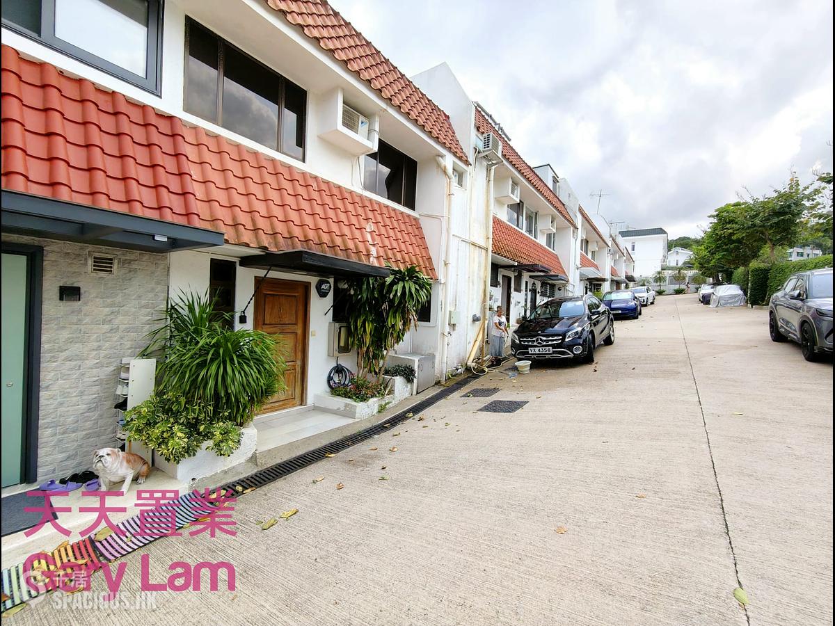 Clear Water Bay - Sea Breeze Villa 01