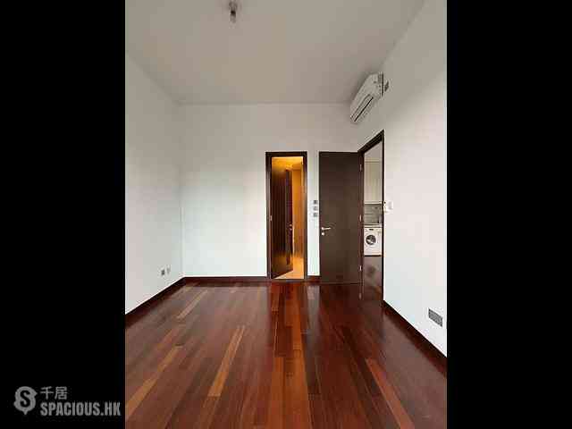 Wan Chai - J Residence 03