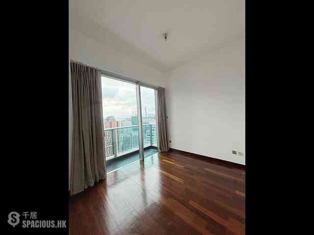 Wan Chai - J Residence 01