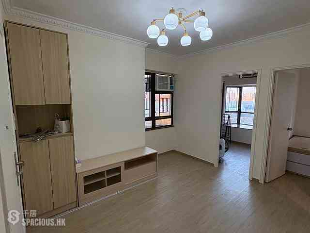 Sai Ying Pun - Connaught Garden 02