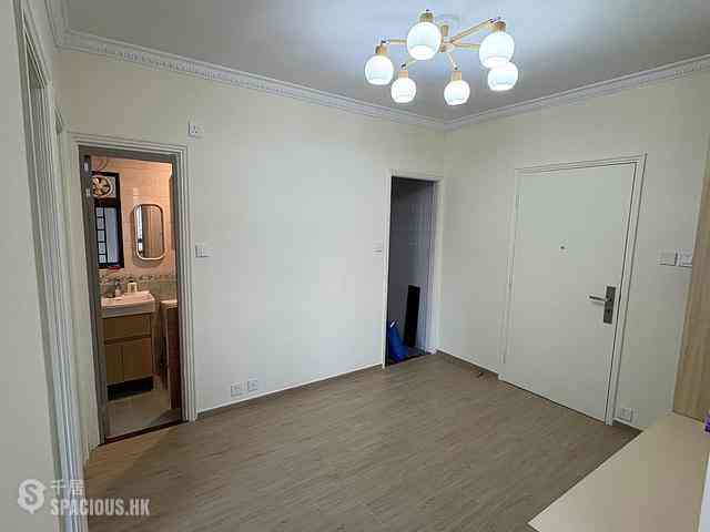 Sai Ying Pun - Connaught Garden 03