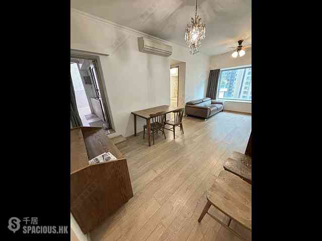 West Kowloon - Sorrento Phase 1 Block 5 01