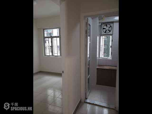 Sai Wan Ho - Fok Sing Building 03