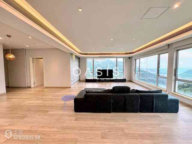 The Peak - Guildford Court 01