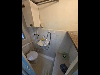 Sai Ying Pun - 204-208, Queen's Road West 03