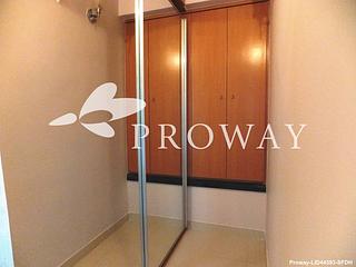 Wan Chai - Royal Court 06