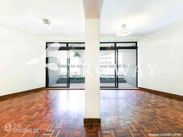 Soho - Albron Court 06