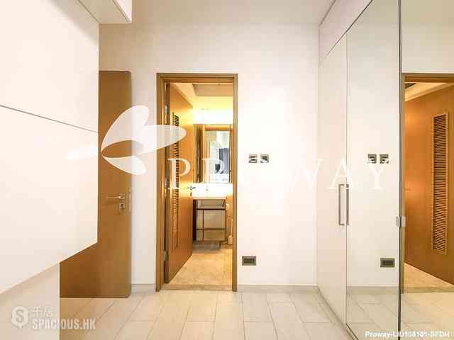 Sai Ying Pun - The Nova 07