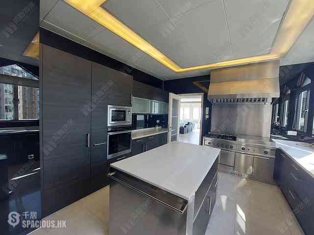 The Peak - Guildford Court 04