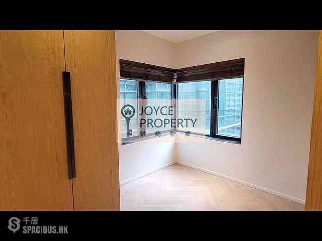 Wan Chai - Star Studios II 02