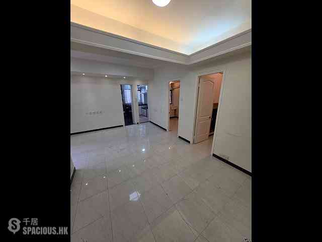 Sheung Wan - Kiu Fat Building Front Block (Block B) 10