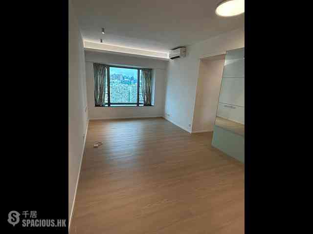 West Kowloon - Sorrento Phase 1 01