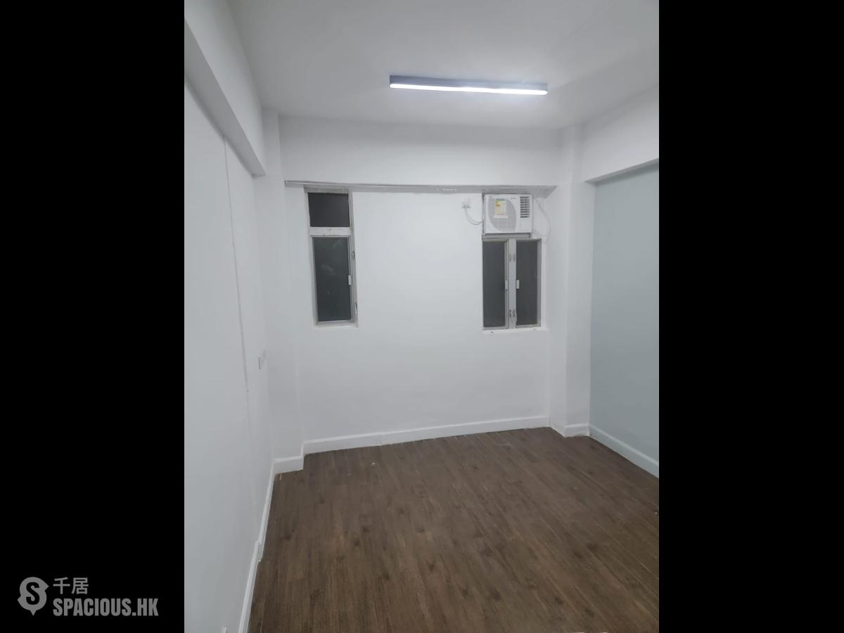 Sheung Wan - 113-115, Wing Lok Street 01