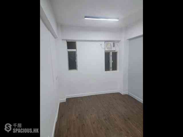 Sheung Wan - 113-115, Wing Lok Street 01
