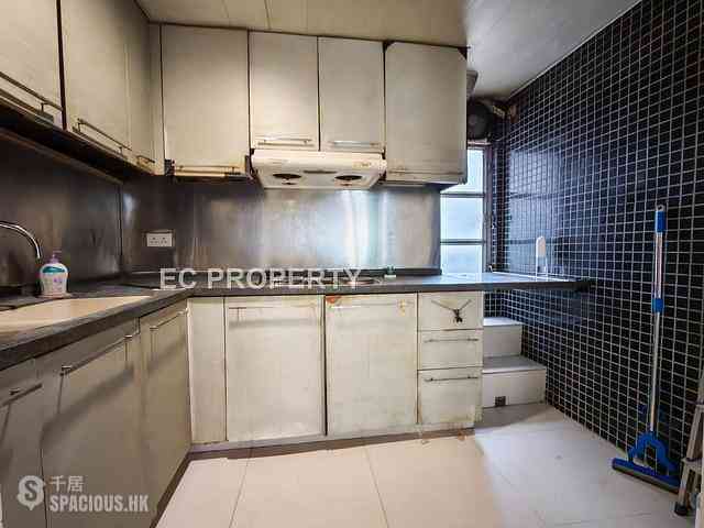 Causeway Bay - Yee On Building 03