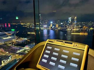 Wan Chai - The Gloucester 22