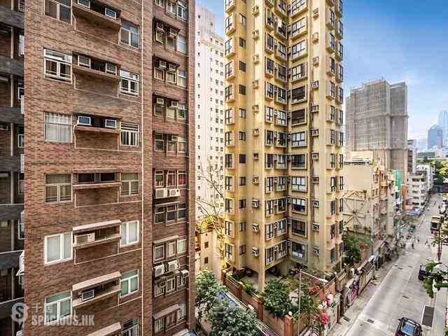 Sai Ying Pun - The Nova 09