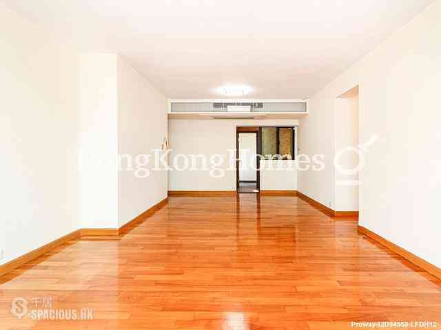 Pok Fu Lam - Bisney Villas 03