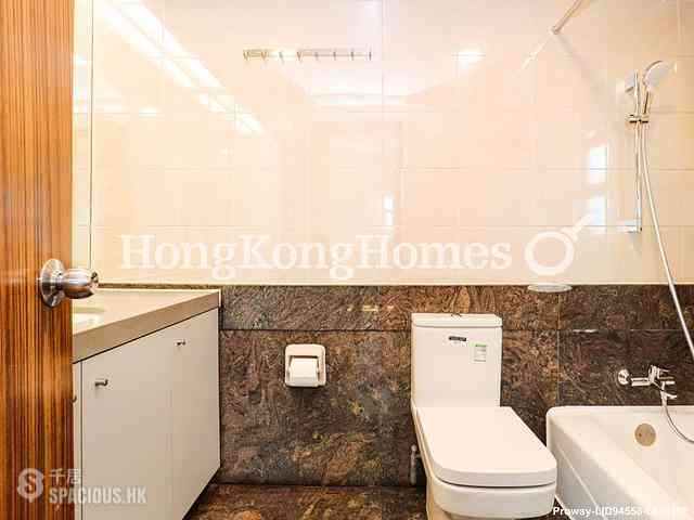 Pok Fu Lam - Bisney Villas 05