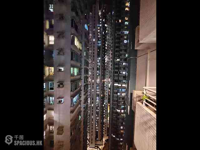 Tai Kok Tsui - Metro Harbour View 05