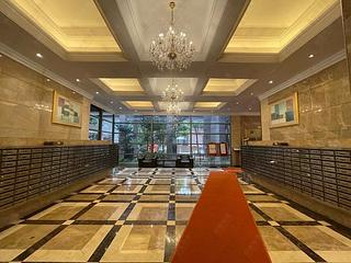 Sheung Wan - Queen's Terrace Block 1 06