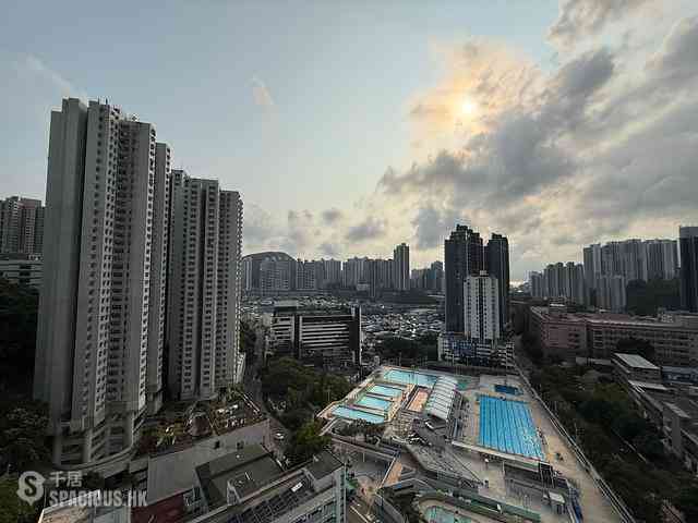 Wong Chuk Hang - The Southside 04