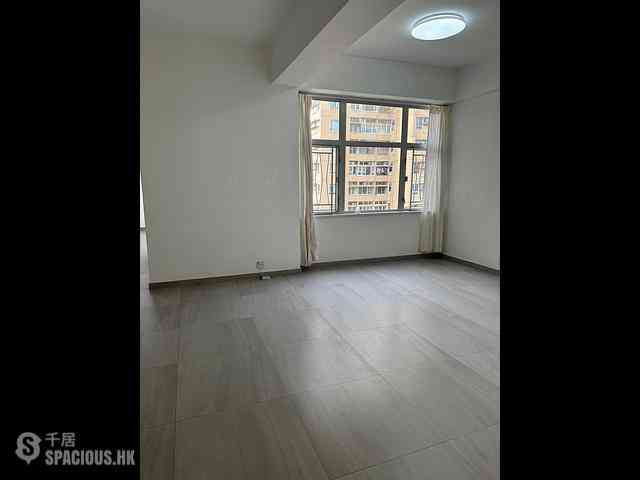 Causeway Bay - Lockhart House 02