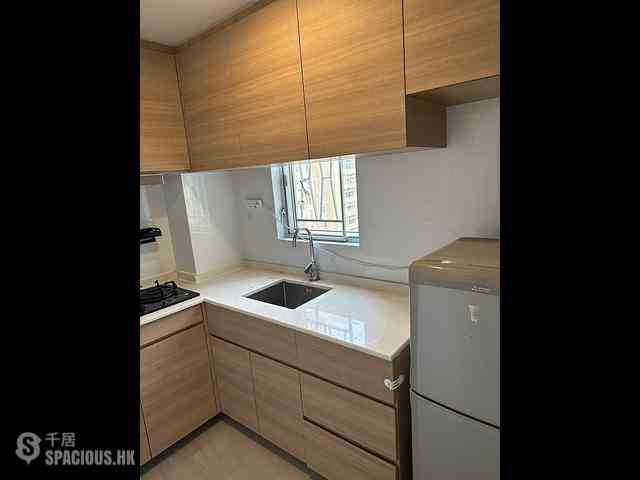 Causeway Bay - Lockhart House 07