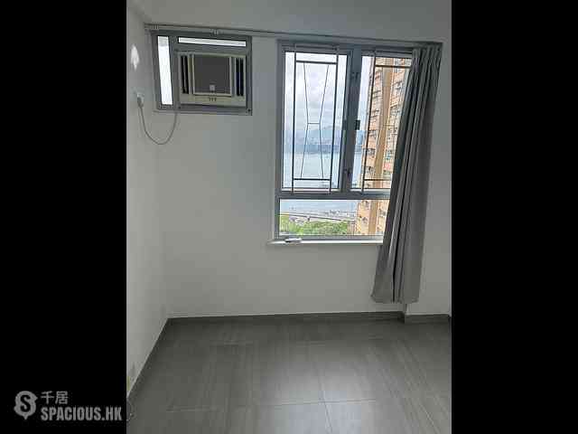Causeway Bay - Lockhart House 04