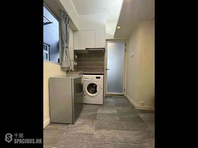 Tsim Sha Tsui - Alpha House 01