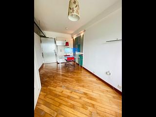 Tiu Keng Leng - Ocean Shores Phase 3 Block 15 02