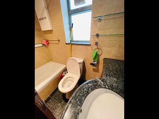 Tiu Keng Leng - Ocean Shores Phase 3 Block 15 06