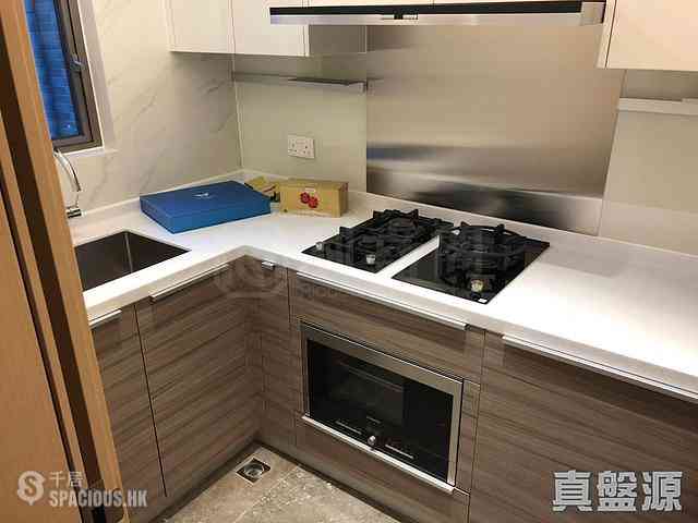 Tseung Kwan O - The Papillons Block 1 07