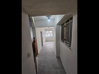 堅尼地城 - 建隆樓 13