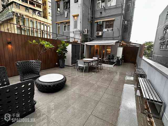 Shek Tong Tsui - Wo Fat Building 01
