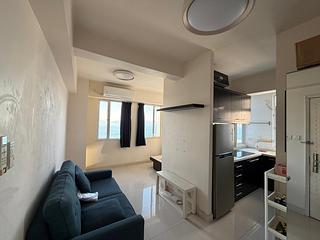 Shek Tong Tsui - Wo Fat Building 02
