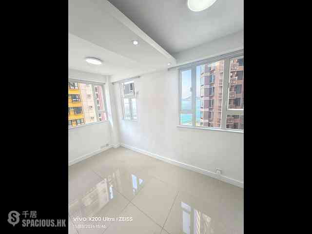 Kennedy Town - Han Yu Building 04