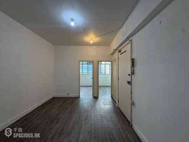 Sai Ying Pun - Fuk Shing Building 01
