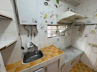 Sai Ying Pun - Fuk Shing Building 07