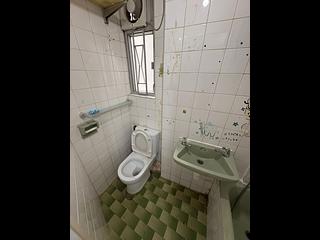 Sai Ying Pun - Fuk Shing Building 10